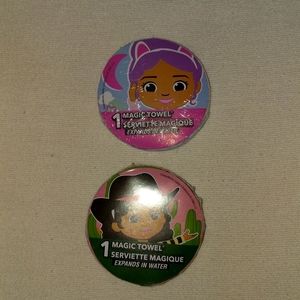 2 mystery towels dream works "gabby dollhouse New
